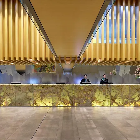 Meriton Suites World Tower, Sydney-3